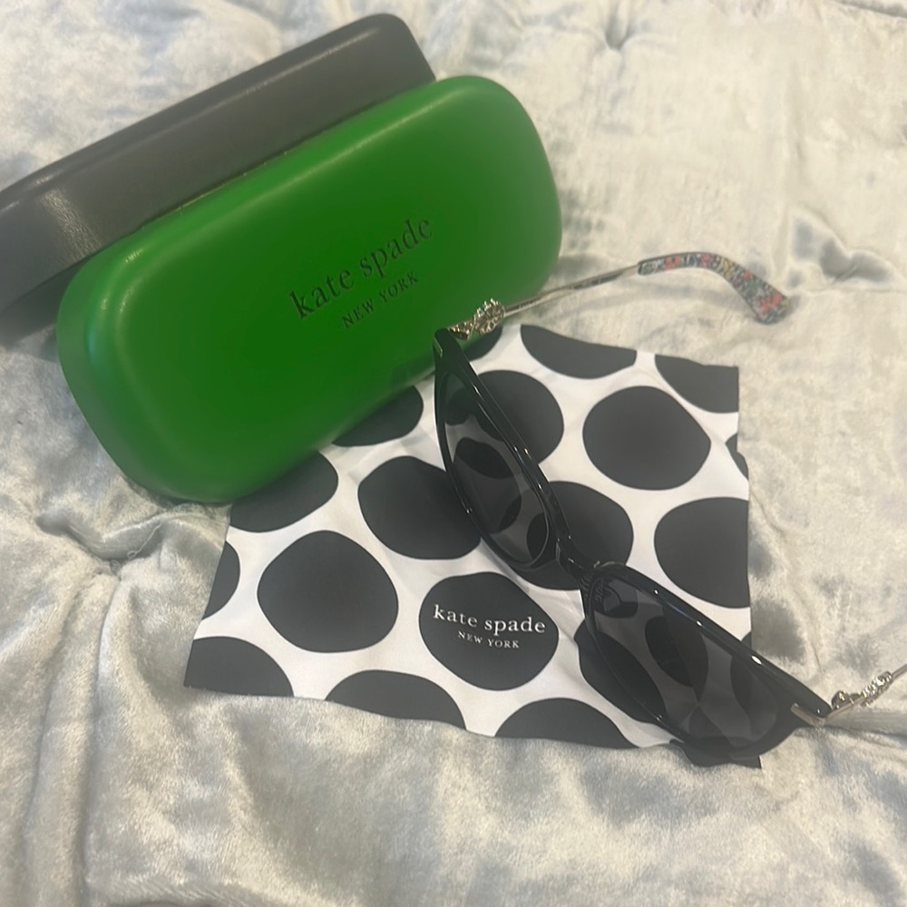 Kate Spade Black Sunglasses with Green Case